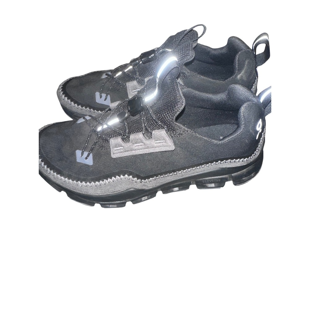 On Running Cloudaway Black Rock Women's 9.5 Sneakers 49.99129 Travel Shoes